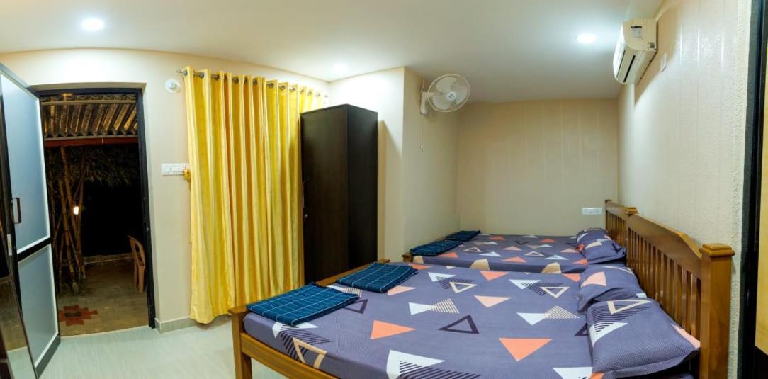 Hangout Kalyānpur Exterior foto